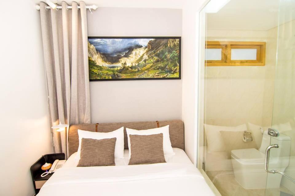 Hotel Thien Truong Ho Chi Minh City Exterior photo