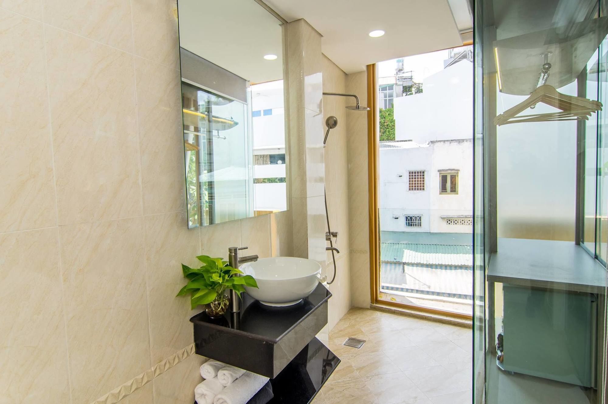 Hotel Thien Truong Ho Chi Minh City Exterior photo